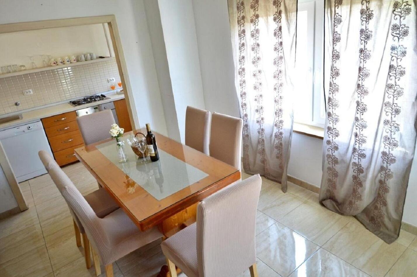 בטינה Apartment Denko מראה חיצוני תמונה