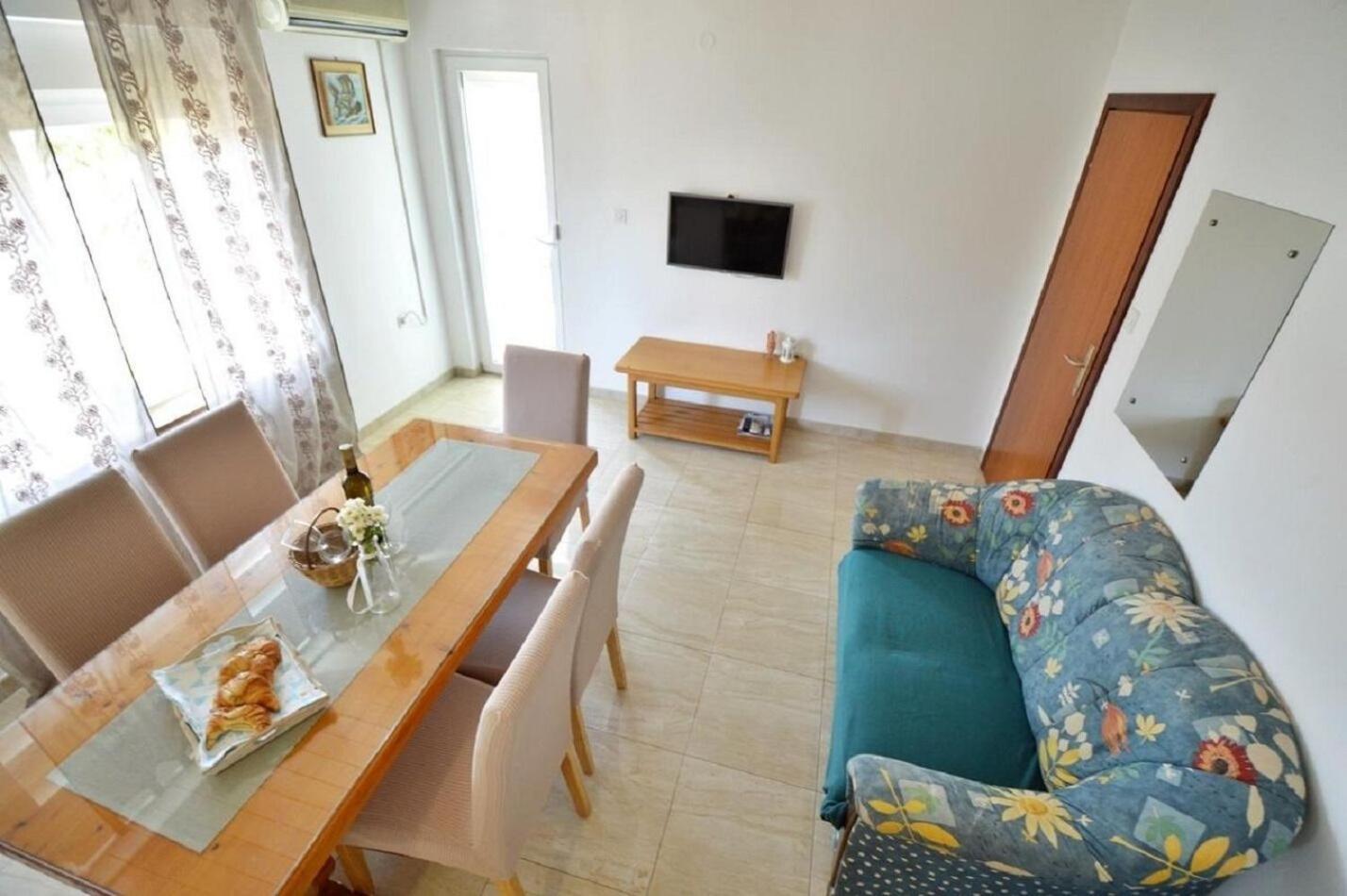 בטינה Apartment Denko מראה חיצוני תמונה